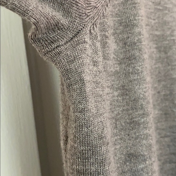 Like NEW Adrianna Papell  sweater. - Picture 4 of 8